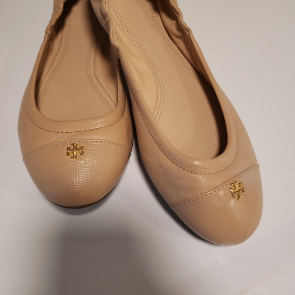 Tory Burch Tan Leather Flats w/Logo Sz 8M - Picture 10 of 10